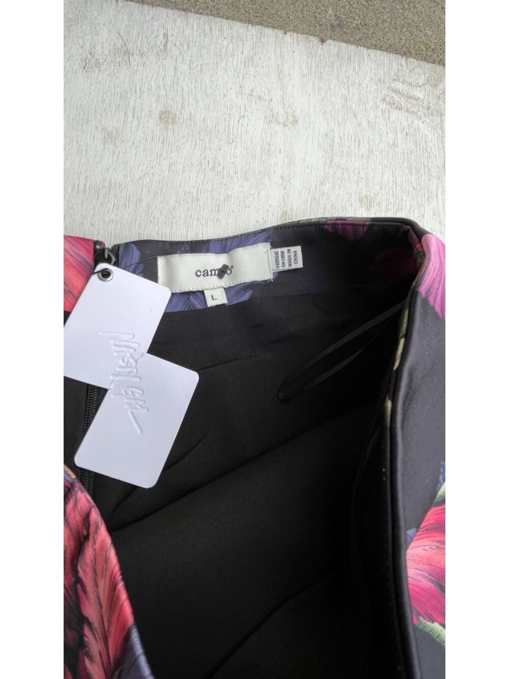 Cameo Night Lily Tropical Floral Midi Skirt Size L Black Lined - Picture 4 of 16